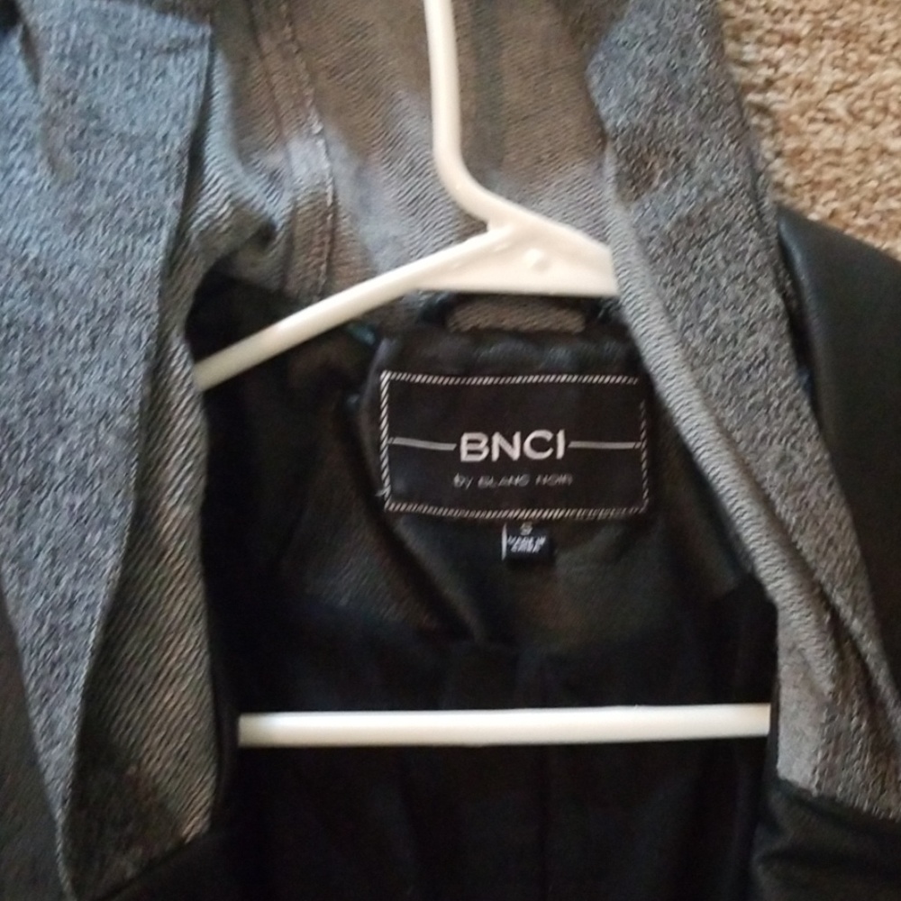 Jacket - Picture 2 of 2